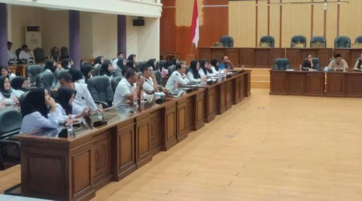 Guru Honorer Mengadu ke DPRD Ciamis, Tolak PPPK Paruh Waktu Ingin Penuh Waktu