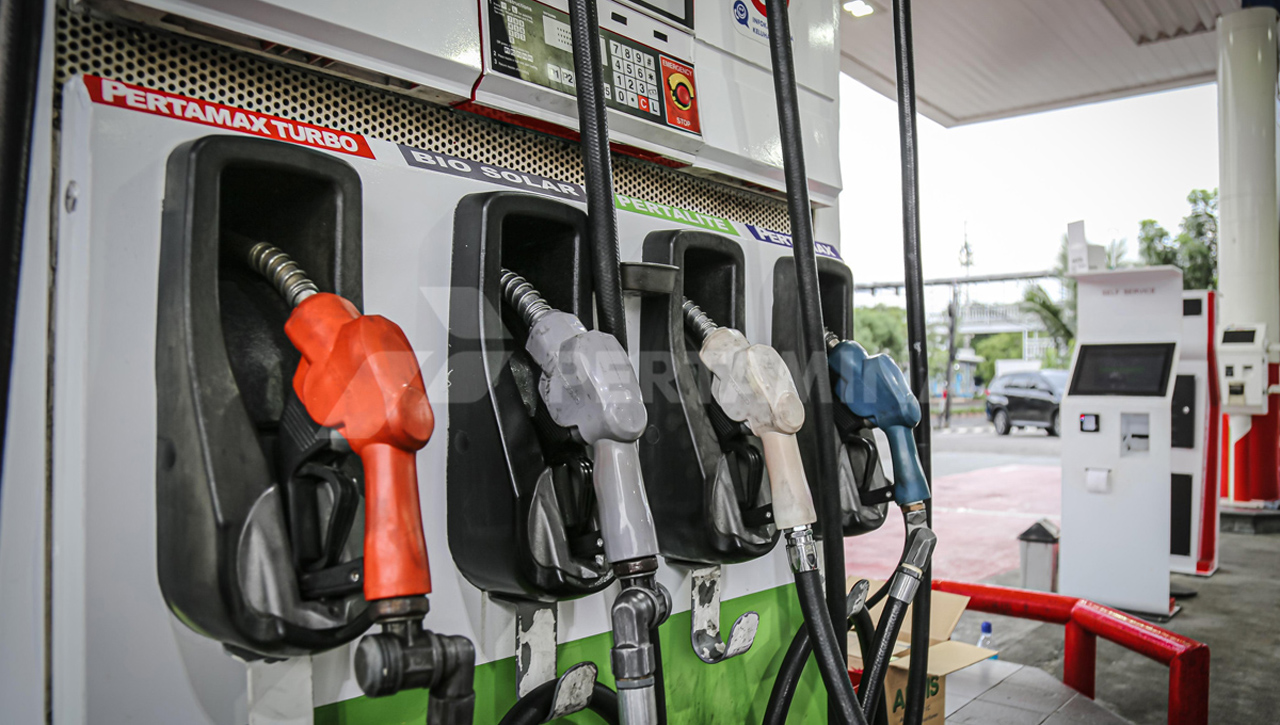 Full Senyum! Harga BBM Pertamina Turun Lagi, Berikut Daftar Harga Pertamax dan Dex Series