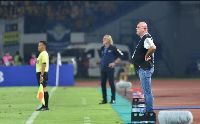 Bojan Hodak Ambil Sisi Positif Kekalahan Persib dari Dewa United: Bagus Pemain Jadi Lepas Beban