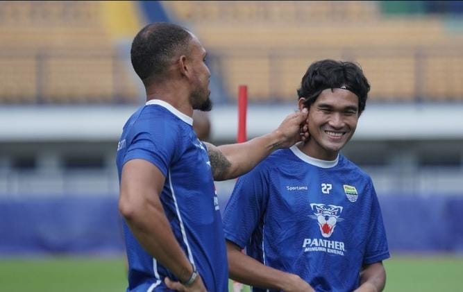 Zalnando Bawa Bekal dari PSIS Semarang, Tegaskan Siap Bantu Persib di Putaran Kedua Liga 1 2024-2025