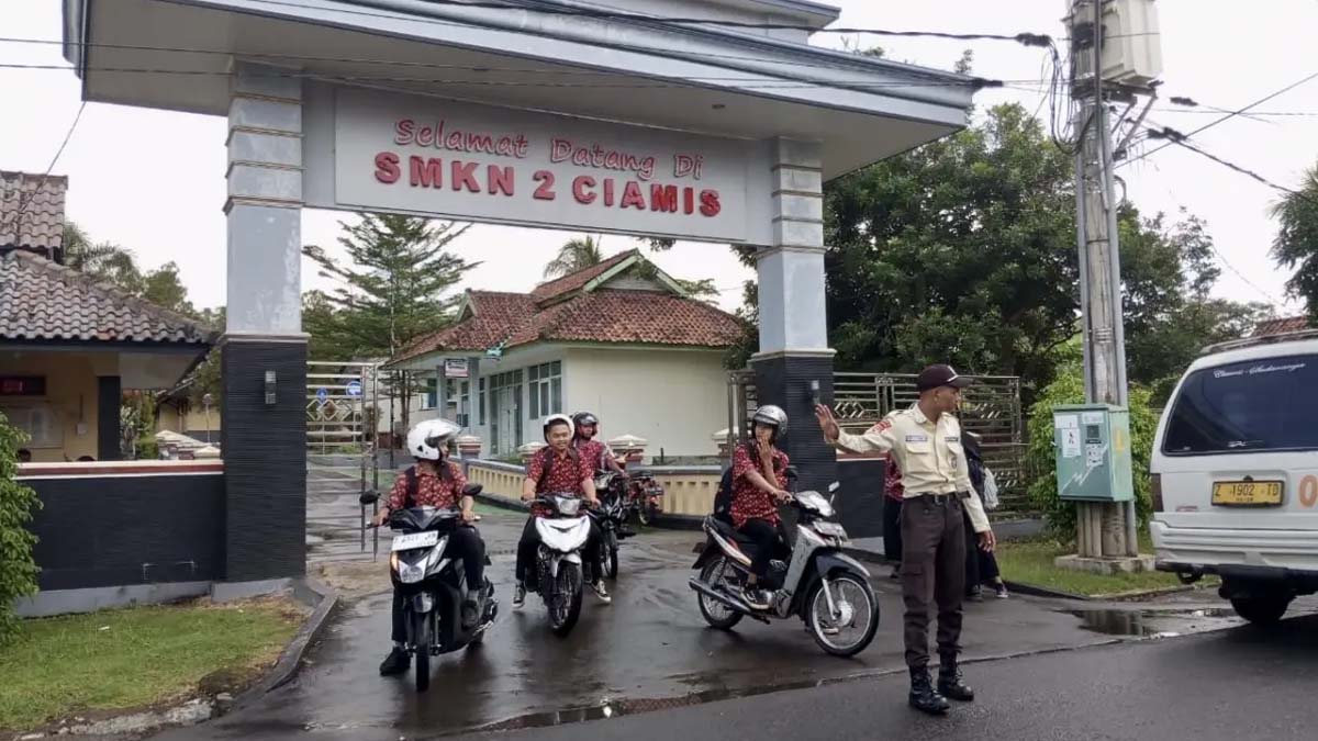 Kelulusan SMAN-SMKN Ciamis Capai 100 Persen, KCD Dorong Lulusan Tetap Produktif