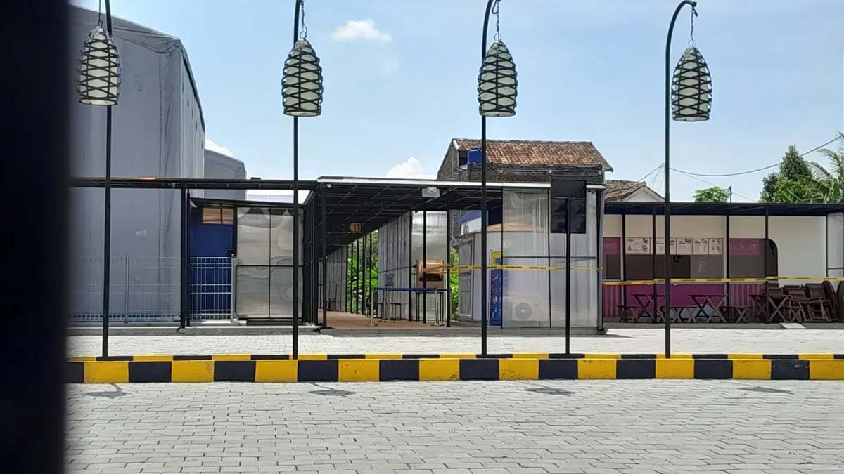 Tak Miliki Izin Lengkap, Sam’s Studio Garut dan Nice Playland Disegel Satpol PP