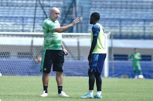 Bojan Hodak Naikan Level Waspada Lawan Barito Putera, Ternyata Sosok Mantan Pemain Persib Alasannya