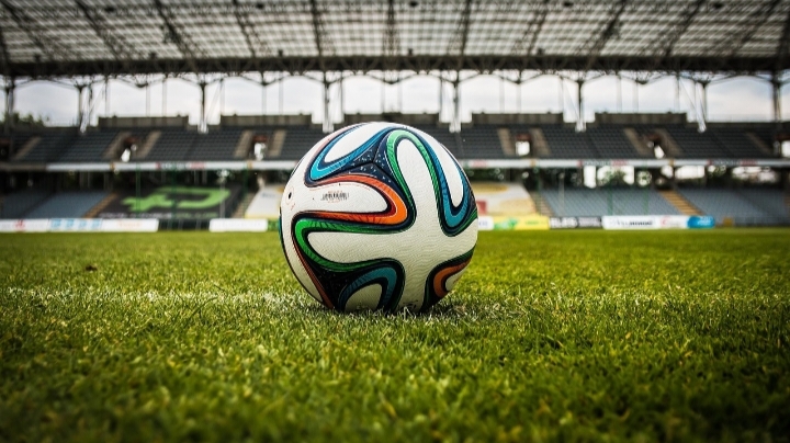 Perkuat Pertahanan, Persib Siapkan Bek Berlabel Timnas Indonesia untuk Liga 1 Musim Depan?