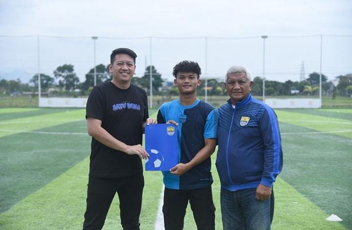 Alasan Persib Promosikan Zulkifli Lukmansyah ke Skuad Utama, Ada Pengaruh dari Juru Taktik Tim?