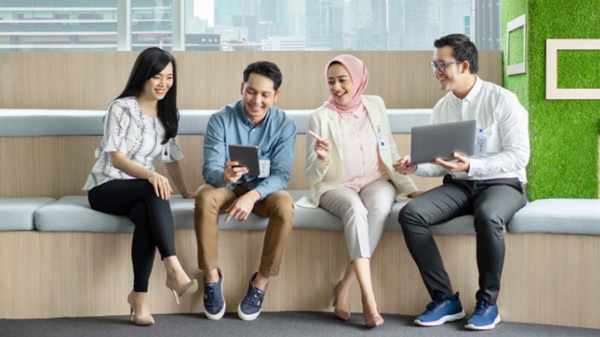 Program Magang Bank Mandiri 2025: Kesempatan Dapatkan Dana Pendidikan Bagi Lulusan SMA-S1 di 8 Daerah