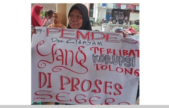 Kantor Desa Cigayam Ciamis Didemo Warga, Penyebabnya BLT Dana Desa Belum Disalurkan