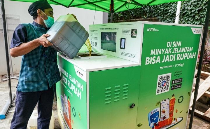 Pengumuman! Masyarakat Bisa Tukar Minyak Jelantah ke Pertamina, Bisa Dapat Uang Segini