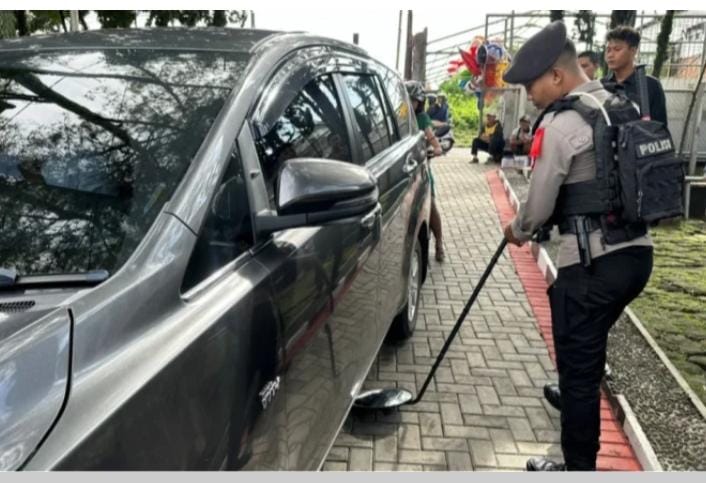 Polres Garut Sebar Personel ke Seluruh Gereja di Kabupaten Garut, Ini Pesan Kapolres