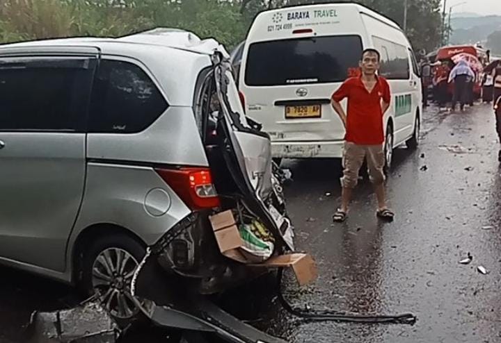 Jasa Marga Ungkap Kronologi Kecelakaan Beruntun di KM 92 Tol Cipularang