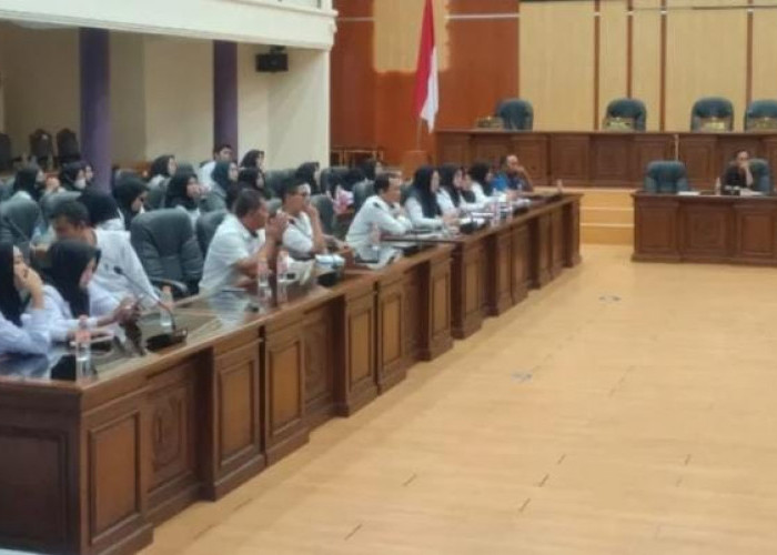 Guru Honorer Mengadu ke DPRD Ciamis, Tolak PPPK Paruh Waktu Ingin Penuh Waktu