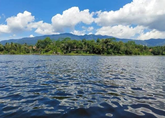 Ini Daya Tarik Wisata Situ Panjalu Ciamis, Pemandangan, Fasilitas, dan Aktivitas Wisata Tersedia