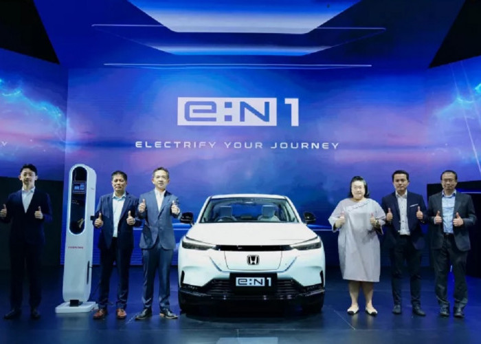 Resmi Meluncur Honda e:N1: Mobil Listrik Honda Pertama di Indonesia