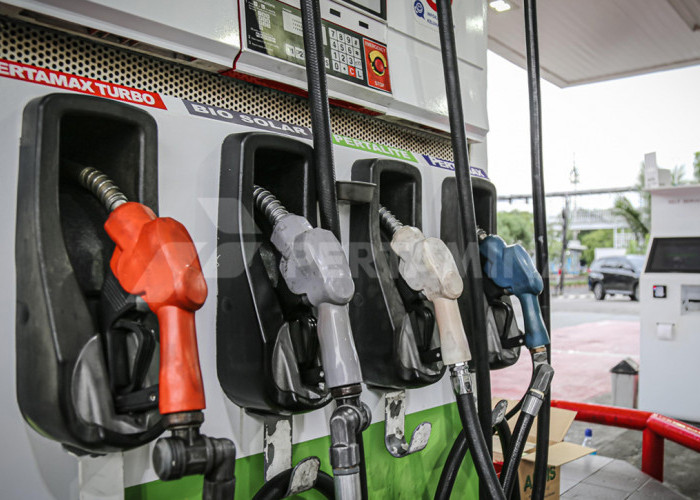 Full Senyum! Harga BBM Pertamina Turun Lagi, Berikut Daftar Harga Pertamax dan Dex Series