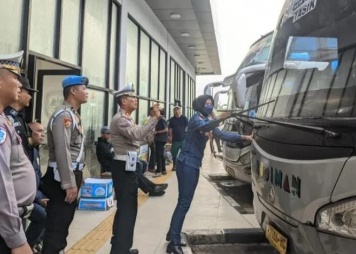 Jelang Nataru 2024/2025, Satlantas Polres Banjar Bersama Dishub Lakukan Ramp Check pada Kendaraan Umum