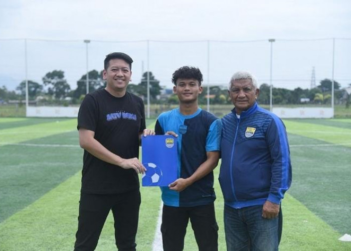 Alasan Persib Promosikan Zulkifli Lukmansyah ke Skuad Utama, Ada Pengaruh dari Juru Taktik Tim?